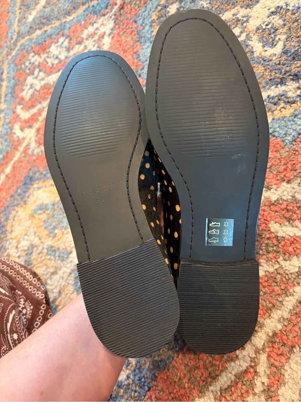 Like New! Boden Black Gold Buckle Calf Hair Snaffle Loafers sz 7 US/ 38 EU - Picture 7 of 8